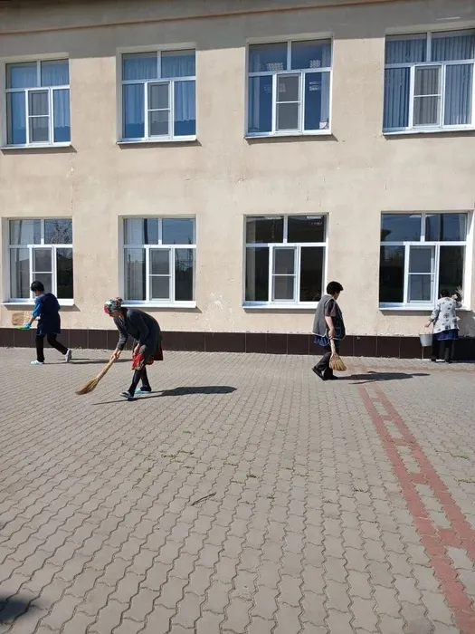 ad9c796f-dbe1-4c4a-92ae-549b470f8eca