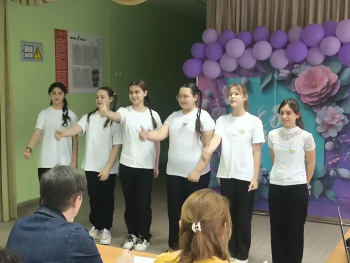 2f27c0d5-3fce-438b-a725-0f62873c7824