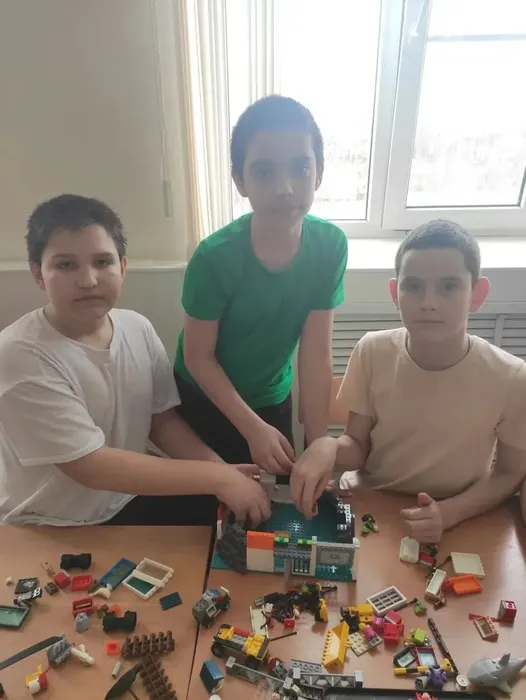 6240bbcd-564c-43b9-ac7d-afa1de2d9900