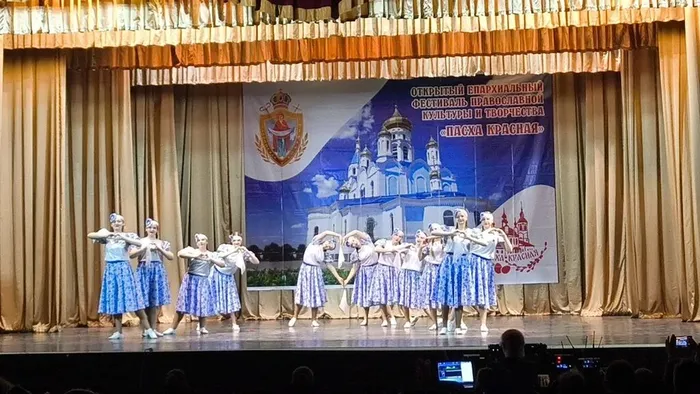 a6071a8e-74b7-435f-badf-8caefced04bf